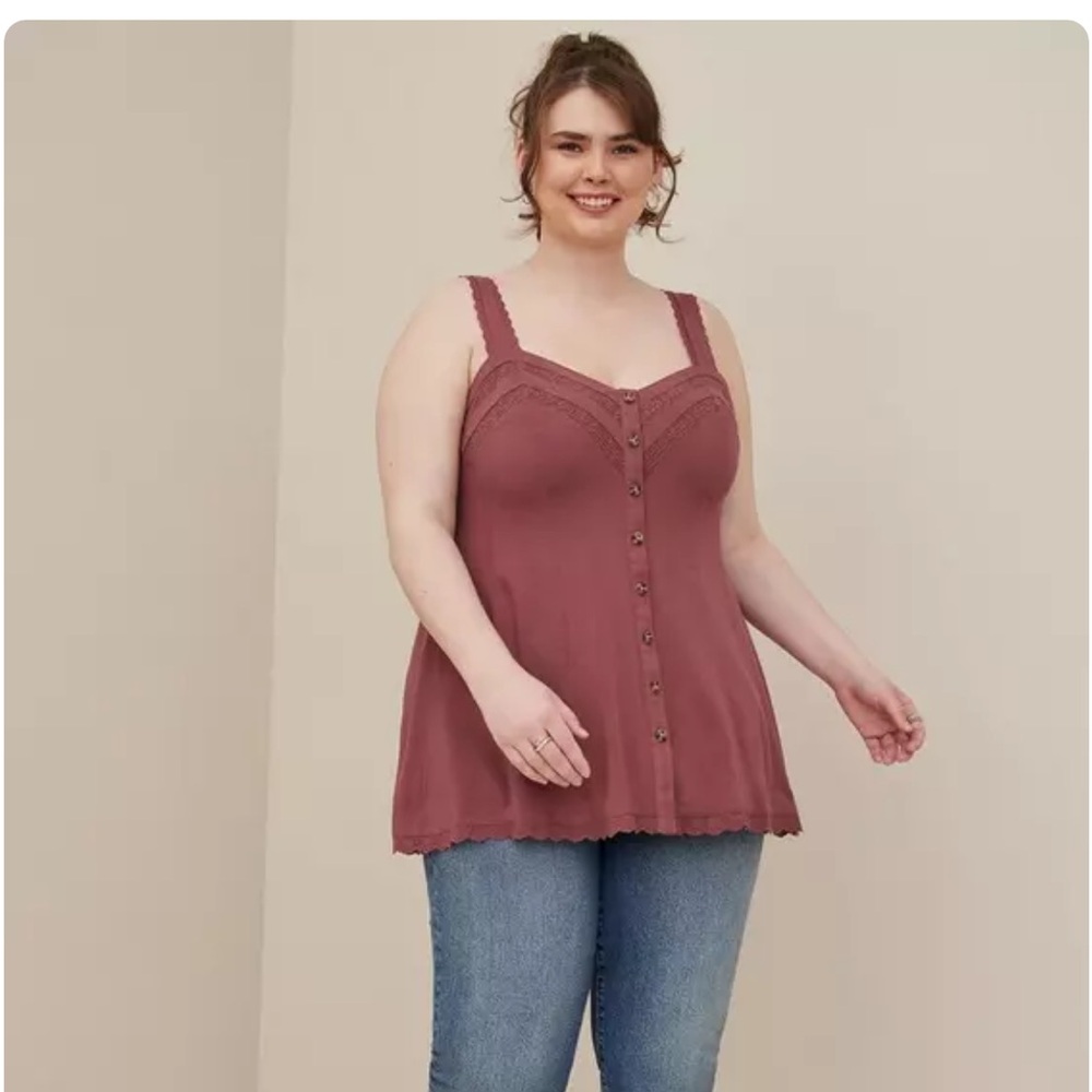 Torrid 5  Mauve Button-Front Top tank for and flare Rayon lace button front
